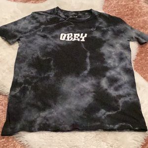 Obey tee